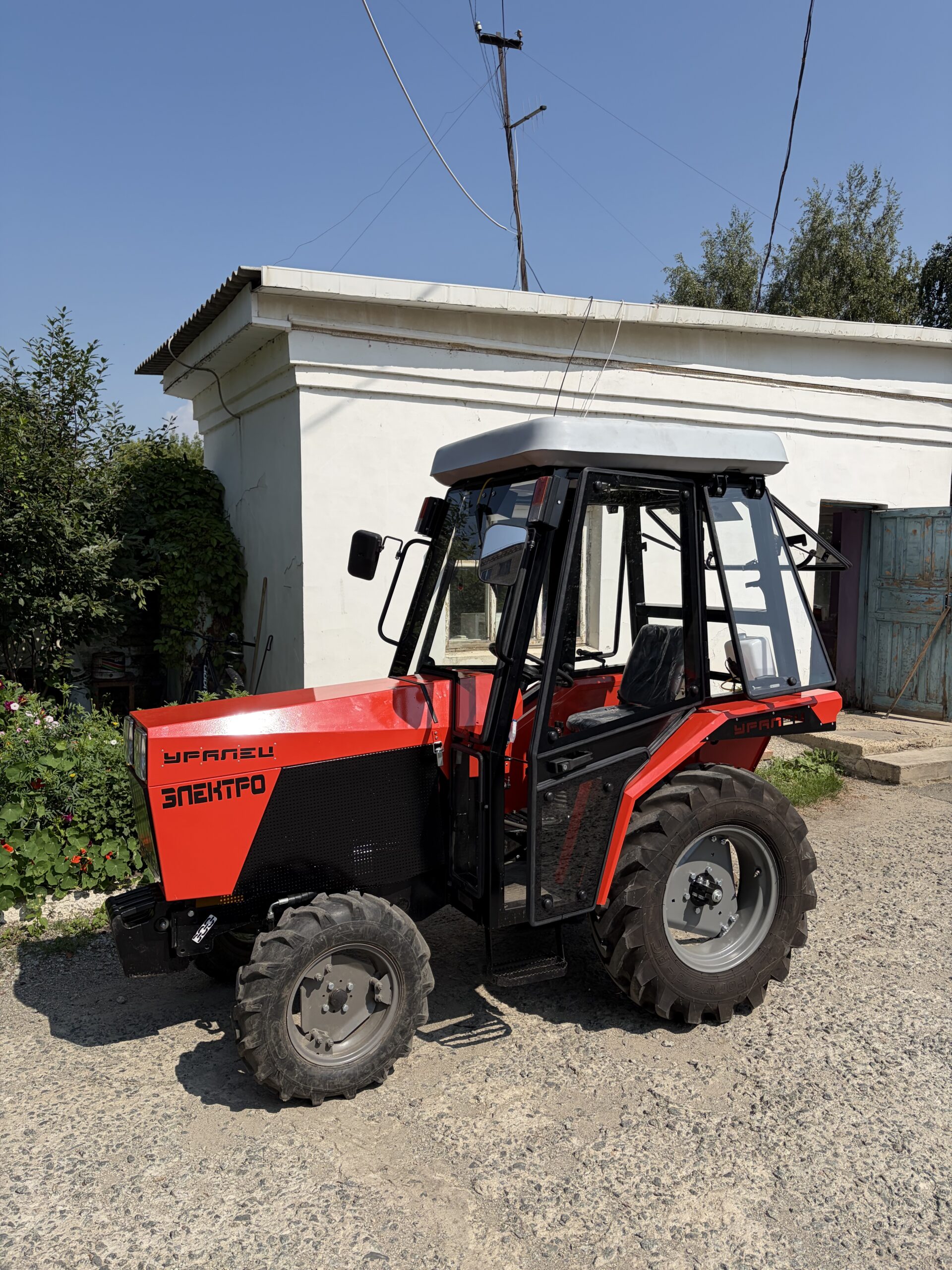 Минитрактор Уралец-2200Э — изображение 2